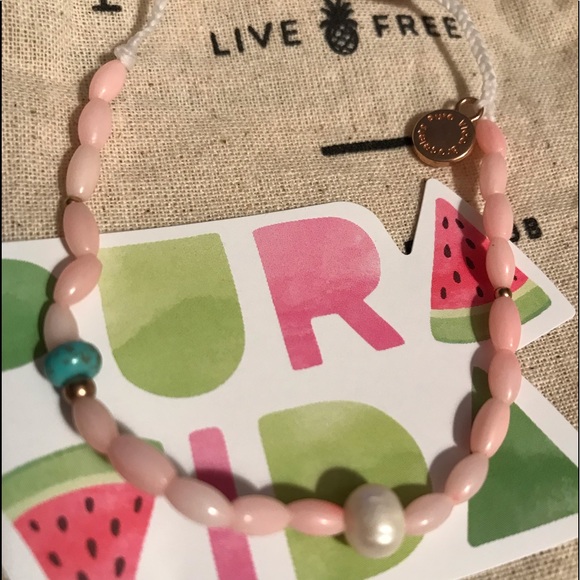 Pura Vida July Monthly Club!! - Picture 6 of 6